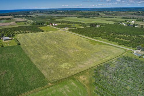 24.71 acres Angell Road, Acme Township, MI, 49690 | Card Image