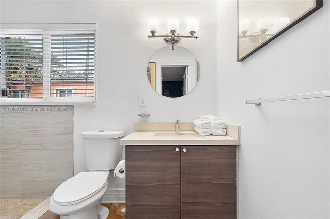 1055 Ne 120 Th St, House other with 4 bedrooms, 2 bathrooms and null parking in Biscayne Park FL | Image 25