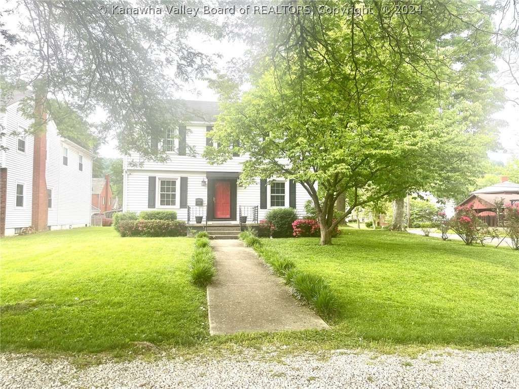 Noyes Ave, Charleston, WV 25304