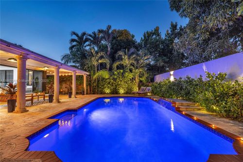 341 Sw 21st Rd, Miami, FL, 33129-1329 | Card Image