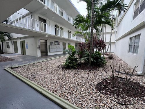 107-4205 N University Dr, Sunrise, FL, 33351-6220 | Card Image