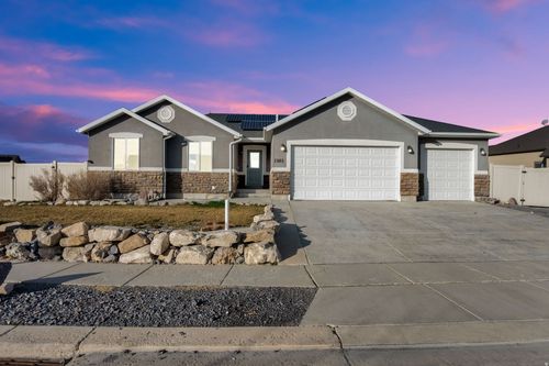 1161 E Raven Way, Eagle Mountain, UT, 84005-6152 | Card Image