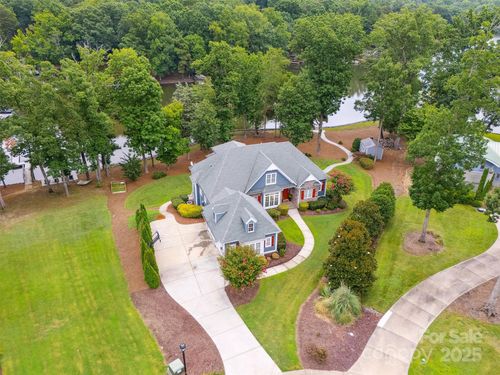 76-835 Misty Arbor Frd, Clover, SC, 29710-7864 | Card Image