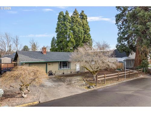1173 Se Elm St, Hillsboro, OR, 97123-4723 | Card Image