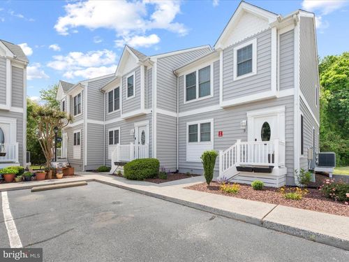 d102-9739 Golf Course Rd, OCEAN CITY, MD, 21842-9363 | Card Image