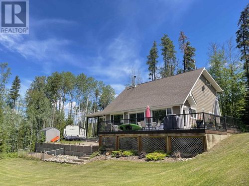 8955 Kroeker Rd, Smithers, BC, V0J2N2 | Card Image