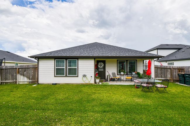 1237 Waterside Trce, House other with 4 bedrooms, 3 bathrooms and 2 parking in Sealy TX | Image 29