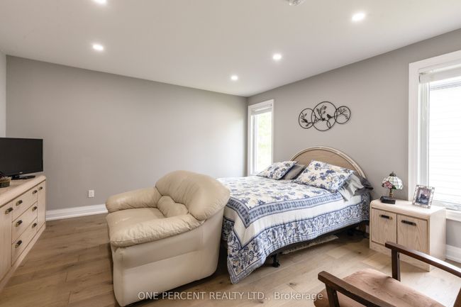 58 Mckenzie St, House other with 5 bedrooms, 3 bathrooms and 4 parking in Madoc ON | Image 20