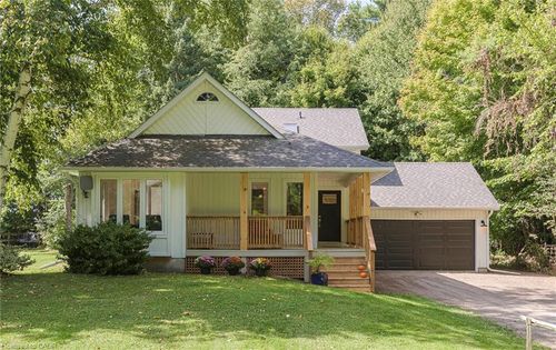 627 Woodhill Rd, Troy, ON, L0R2B0 | Card Image