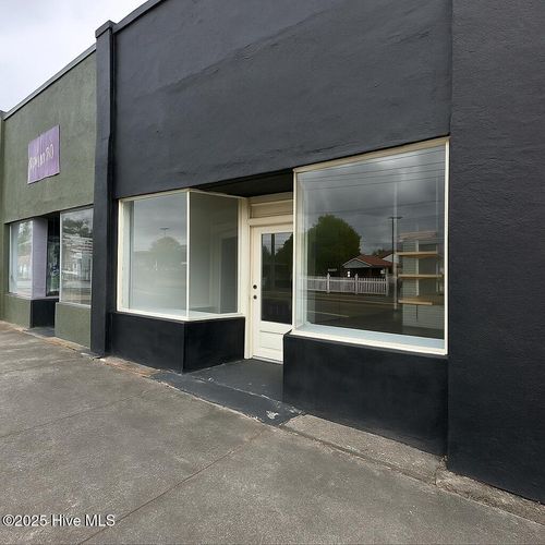 51-39 Nc Highway 33 W, Chocowinity, NC, 27817-8357 | Card Image