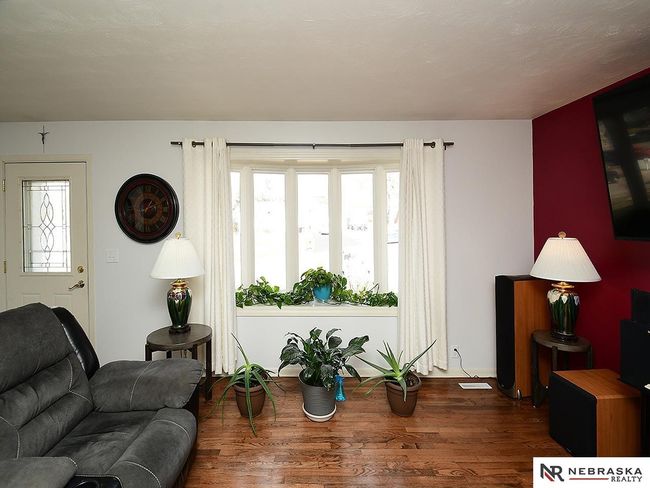 11023 Franklin Cir, House other with 3 bedrooms, 2 bathrooms and 2 parking in Omaha NE | Image 7