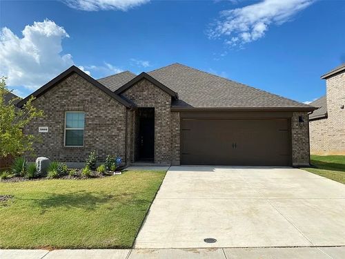 9809 Autumn Leaves Ln, Aubrey, TX, 76227-5872 | Card Image