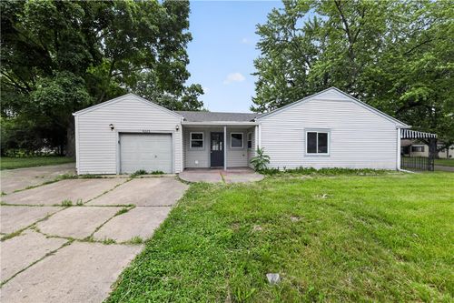 4325 Redonda Ln, Dayton, OH, 45416-1363 | Card Image