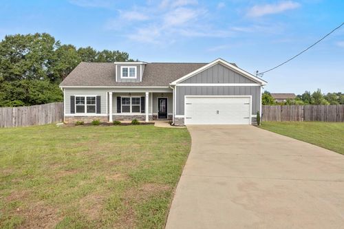 4 Belmont Dr, Fort Mitchell, AL, 36856-5615 | Card Image