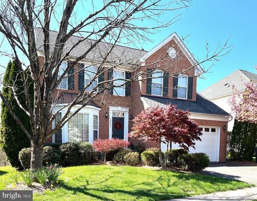 18061 Camdenhurst Dr, GAINESVILLE, VA, 20155-6239 | Card Image