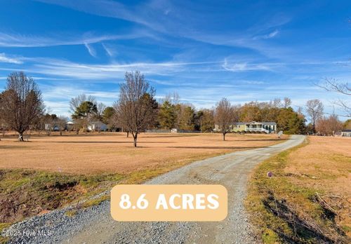 1552 Lancaster Rd, Pikeville, NC, 27863-9486 | Card Image