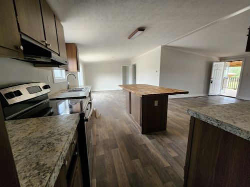 5632 Fm 1094 Rd, Sealy, TX, 77474-1782 | Card Image