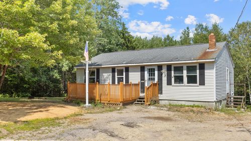 682 Newman Street, Winter Harbor, ME, 04693 | Card Image