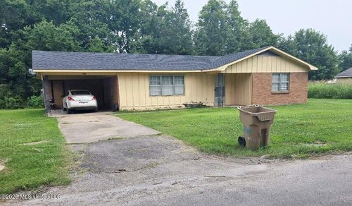 100 Winston St, Mound Bayou, MS, 38762 | Card Image