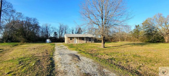 127 - 127 Us Highway 82 E, House other with 2 bedrooms, 1 bathrooms and null parking in Annona TX | Image 23
