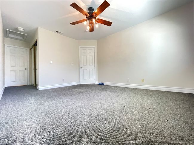 7725 Allano Way, Townhouse with 2 bedrooms, 3 bathrooms and null parking in Las Vegas NV | Image 16