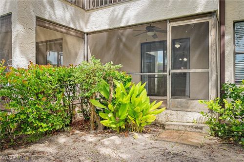s102-5345 Treetops Dr, NAPLES, FL, 34113-8517 | Card Image