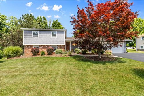 75 Crest View Drive, Penfield, NY, 14625 | Card Image