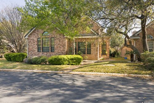 17 Burnham Gln, San Antonio, TX, 78257-1256 | Card Image