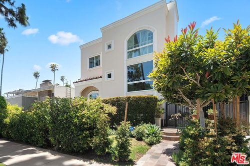 1-846 21st Street, Santa Monica, CA, 90403 | Card Image