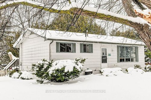 121 Niagara St, Collingwood, ON, L9Y3X7 | Card Image