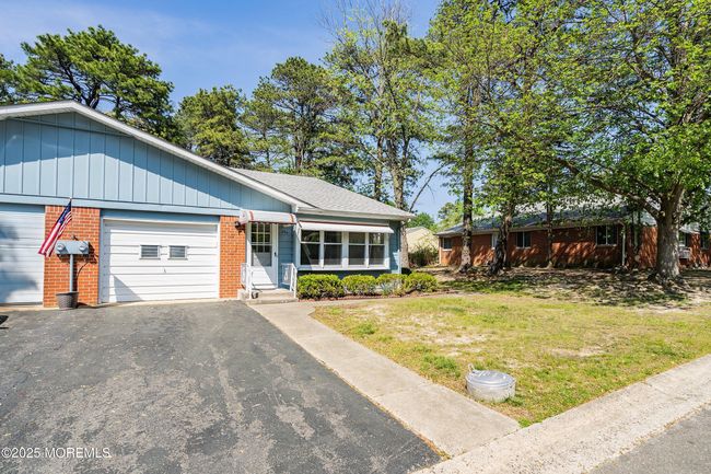 B - 20 Lexington Dr, Home with 2 bedrooms, 2 bathrooms and 1 parking in Whiting NJ | Image 34