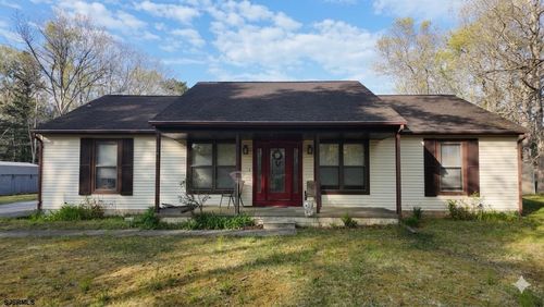 211 E Sturbridge Ct, Galloway, NJ, 08205-9502 | Card Image