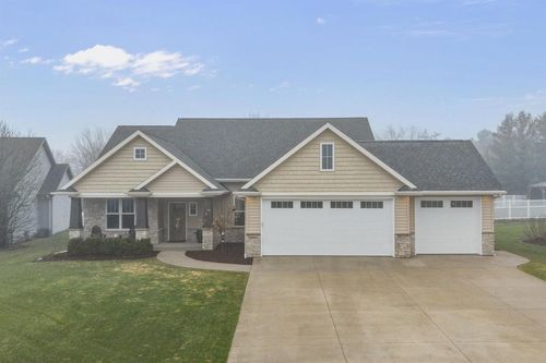 W6681 Charleen Lane, GREENVILLE, WI, 54942 | Card Image