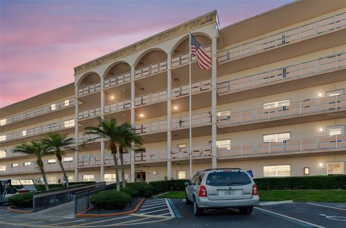 unit-314-5623 80th St N, St Petersburg, FL, 33709-5890 | Card Image