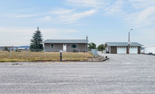 424 Cactus Road, Helena, MT, 59602 | Card Image