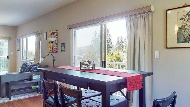 5667 Rutherford Road, House other with 3 bedrooms, 2 bathrooms and 5 parking in Halfmoon Bay BC | Image 5