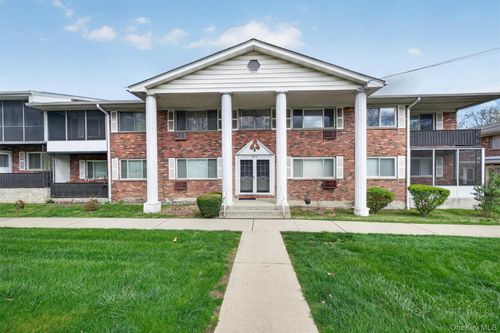 apt-113-810 Blooming Grove Tpke, New Windsor, NY, 12553-8157 | Card Image