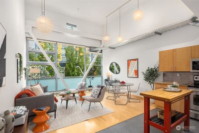 With 15' soaring ceilings, this light bright loft lives large...with no one above you | Image 1