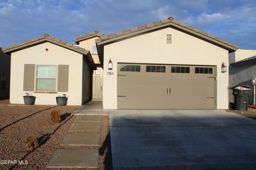 754 Flexford St, El Paso, TX, 79928-7033 | Card Image
