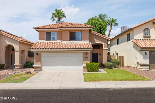 1306 E Helena Dr, Phoenix, AZ, 85022-2077 | Card Image