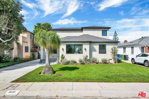 8121 Chase Ave, Los Angeles, CA, 90045-2707 | Card Image