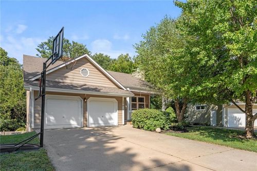 17410 E 34th Ter S, Independence, MO, 64055-6748 | Card Image