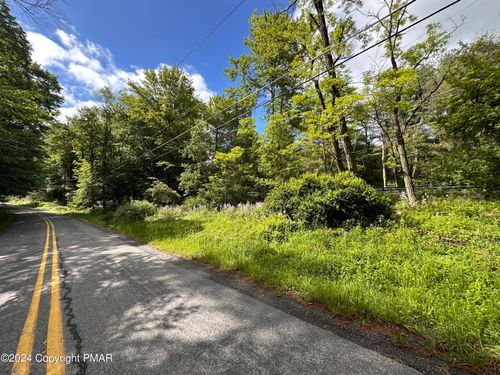 T 629 Thomas Rd, Blakeslee, PA, 18610 | Card Image
