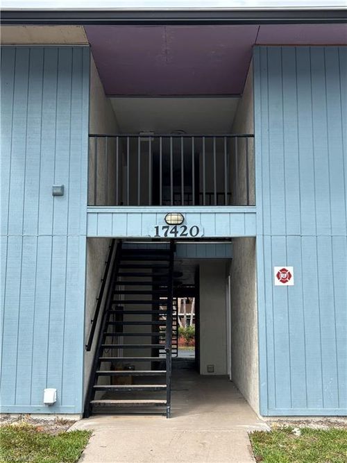 apt-3-17420 Birchwood Ln, FORT MYERS, FL, 33908-7118 | Card Image