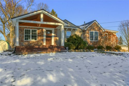 419 Bon Aire Ave, New Castle, PA, 16105-1403 | Card Image