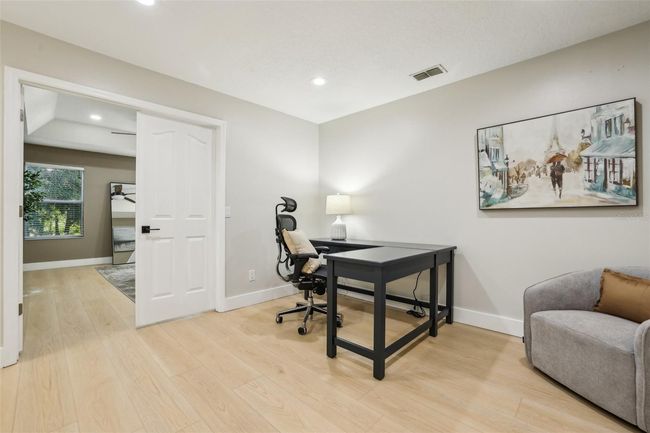 Loft/Bonus space | Image 38