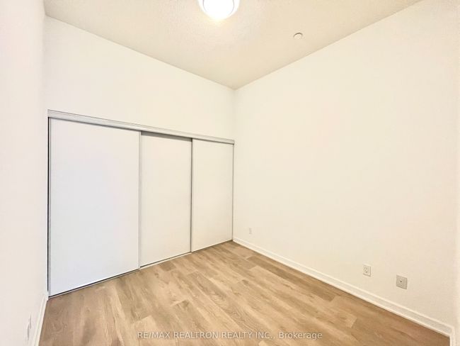 101 - 38 Forest Manor Rd, Condo with 2 bedrooms, 2 bathrooms and null parking in North York ON | Image 9