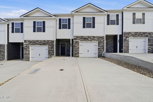 1185 Wenna Way, Kingsport, TN, 37664-2613 | Card Image