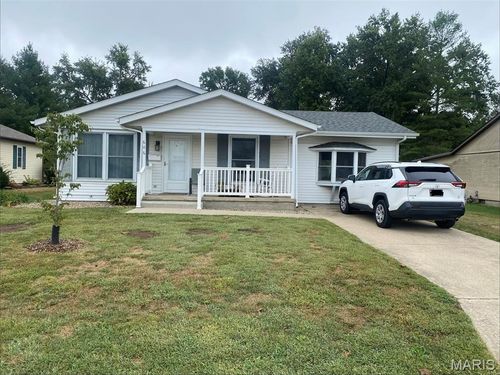 606 N Dewey Street, Greenville, IL, 62246 | Card Image
