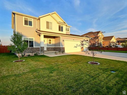 819 S 300 W, Vernal, UT, 84078-4334 | Card Image